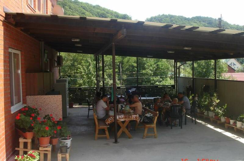 Изображение Изображение отеля / гостиницы "Гостевой дом «Карина»" #11 #9