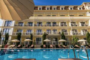 Изображение отеля / гостиницы "Отель «Гранд-Шато»"