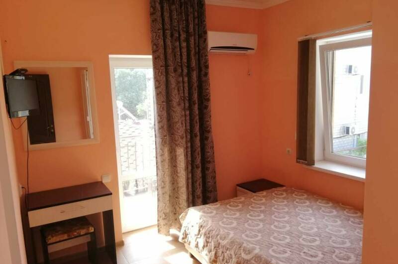 Изображение Изображение отеля / гостиницы "Комнаты у моря" #10 #8