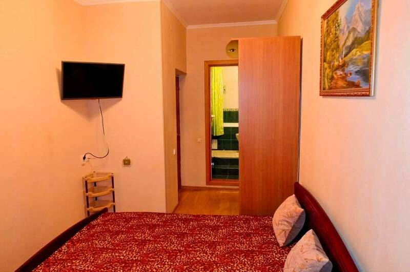 Изображение Изображение квартиры "Комната с отдельным входом и двориком" #7 #7