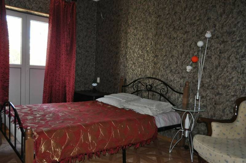 Изображение Изображение квартиры "3-х комнатная квартира в центре на берегу моря" #8 #8