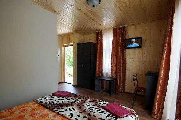 Изображение Изображение отеля / гостиницы "Гостевой дом «Светлый»" #11 #9