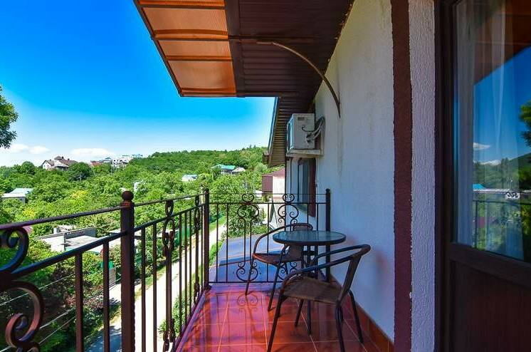 Изображение Изображение отеля / гостиницы "Гостевой дом «Алика»" #10 #8