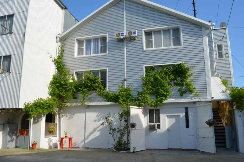 Изображение Изображение отеля / гостиницы "Гостевой дом «Лазурный»" #10 #8