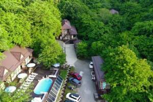 Изображение отеля / гостиницы "База отдыха «Затерянный рай»"