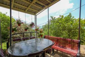 Изображение отеля / гостиницы "Гостевой дом «Колоннада» на Героев 16 марта"