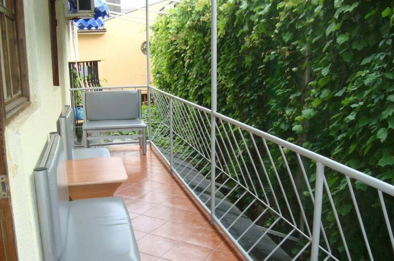 Изображение Изображение отеля / гостиницы "Частный дом с комнатами для гостей на Ангарском 5" #10 #8