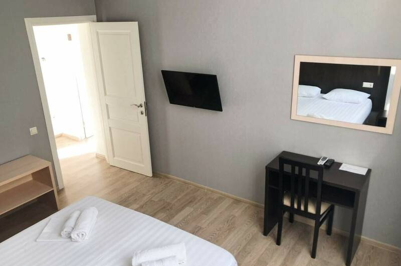 Изображение Изображение гостиницы &quot;Отель «Айсберг» (Hotel Iceberg)&quot; #2 #2