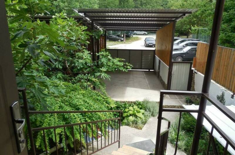 Изображение Изображение квартиры &quot;Трехкомнатная квартира с патио и беседкой&quot; #1 #1