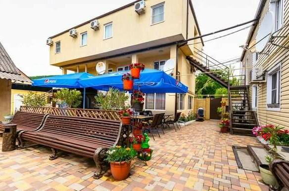 Изображение Изображение отеля / гостиницы "Гостевой дом «Три сестры»" #11 #9