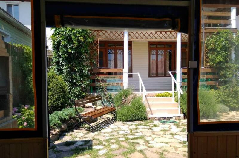 Изображение Изображение отеля / гостиницы "Гостевой дом «Тихий Дворик в Бетте»" #10 #8