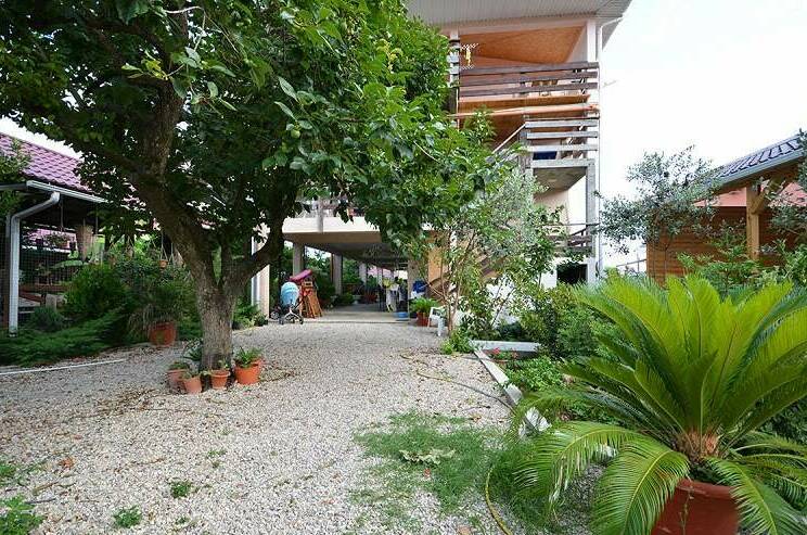 Изображение Изображение гостиницы "Гостевой дом «Домик у Камо»" #4 #4