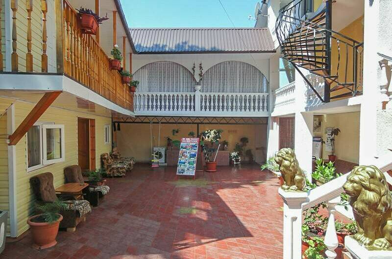 Изображение Изображение отеля / гостиницы "Гостевой дом «Людмила»" #10 #8