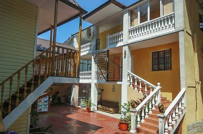 Изображение Изображение отеля / гостиницы "Гостевой дом «Людмила»" #11 #9