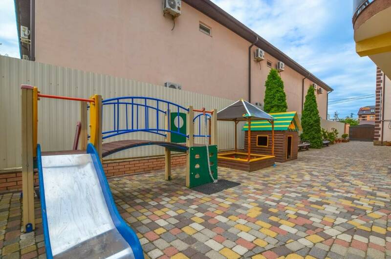 Изображение Изображение отеля / гостиницы "Гостевой дом «БЛиК»" #10 #8