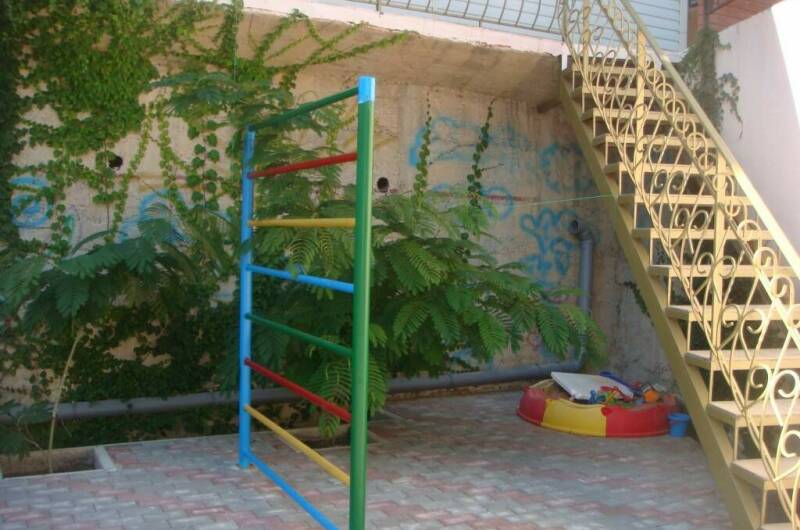 Изображение Изображение отеля / гостиницы "Гостевой дом «Кипарис»" #11 #9