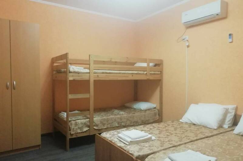 Изображение Изображение гостиницы &quot;Гостевой дом на Таманской 10 (Кухня в номерах)&quot; #4 #4