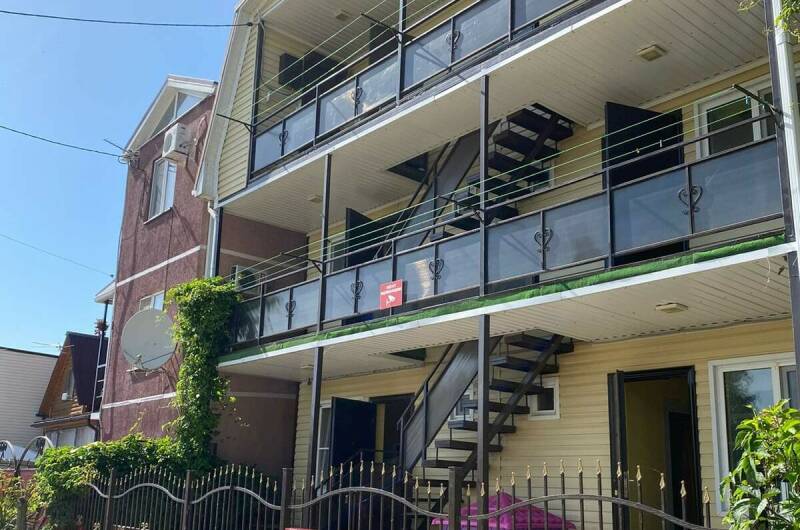 Изображение Изображение отеля / гостиницы "Гостевой дом на Таманской 10 (Кухня в номерах)" #10 #8