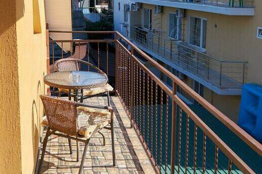 Изображение Изображение гостиницы "Гостевой дом «С Дельфинами» корп.1" #2 #2