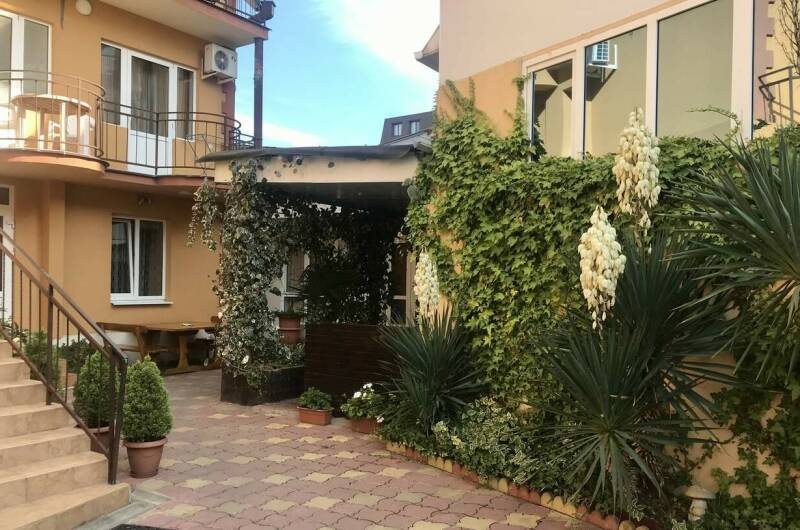 Изображение Изображение гостиницы "Гостевой дом «С Дельфинами» корп.1" #5 #5