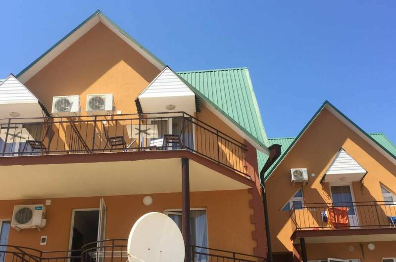 Изображение Изображение отеля / гостиницы "Гостевой дом «С Дельфинами» корп.1" #10 #8