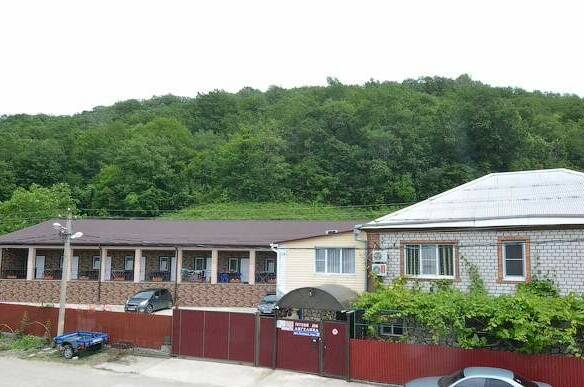 Изображение Изображение отеля / гостиницы "Гостевой дом «Ангелина»" #10 #8