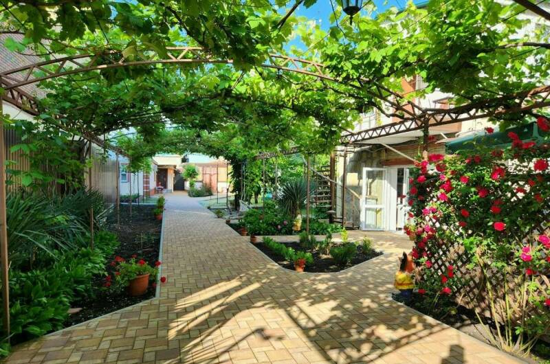 Изображение Изображение отеля / гостиницы "Частный дом на Черноморской 4" #11 #9