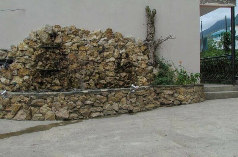 Изображение Изображение отеля / гостиницы "Гостевой дом «У Артема»" #11 #9