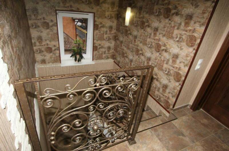 Изображение Изображение отеля / гостиницы "Гостевой дом «Villa Taurus»" #11 #9