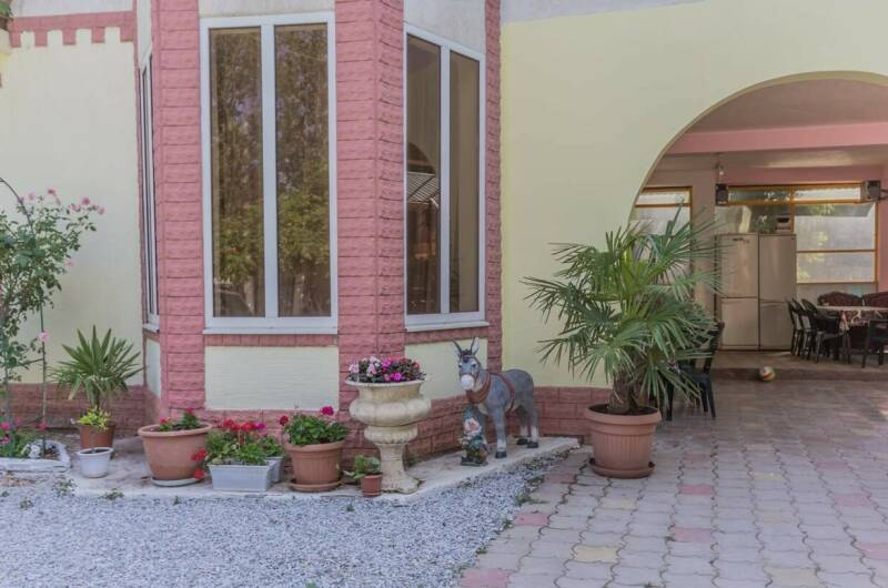 Изображение Изображение отеля / гостиницы "Гостиница «Семейный дворик»" #10 #8