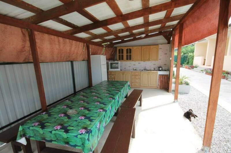 Изображение Изображение отеля / гостиницы "Гостевой дом «Карина»" #11 #9