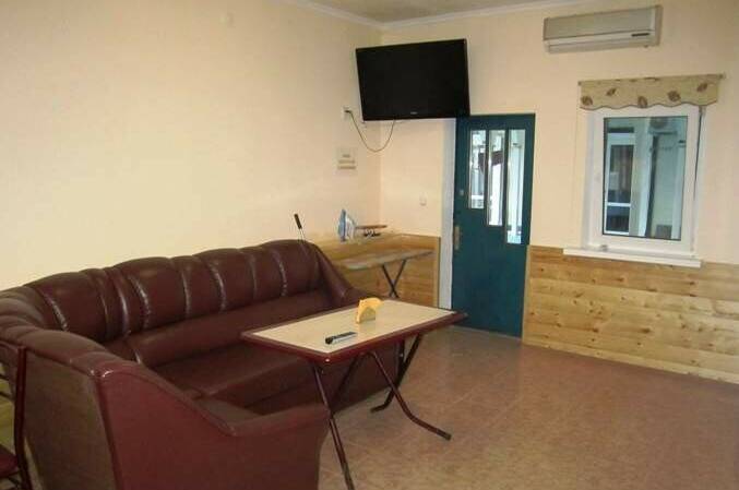 Изображение Изображение гостиницы &quot;Зеленый дом с бассейном&quot; #7 #7