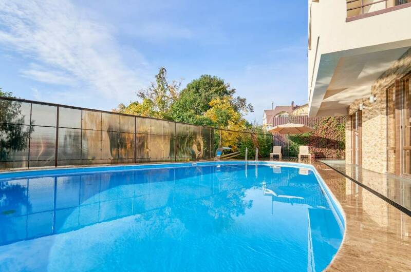 Изображение Изображение гостиницы &quot;Апартаменты с бассейном&quot; #1 #1