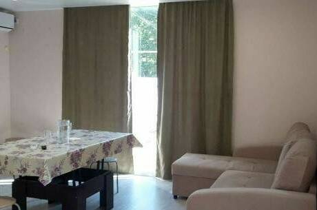 Изображение Изображение квартиры / апартамента "Коттедж в Ореховой роще" #10 #8