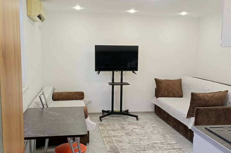 Изображение Изображение квартиры &quot;Студия под ключ в частном доме&quot; #7 #7