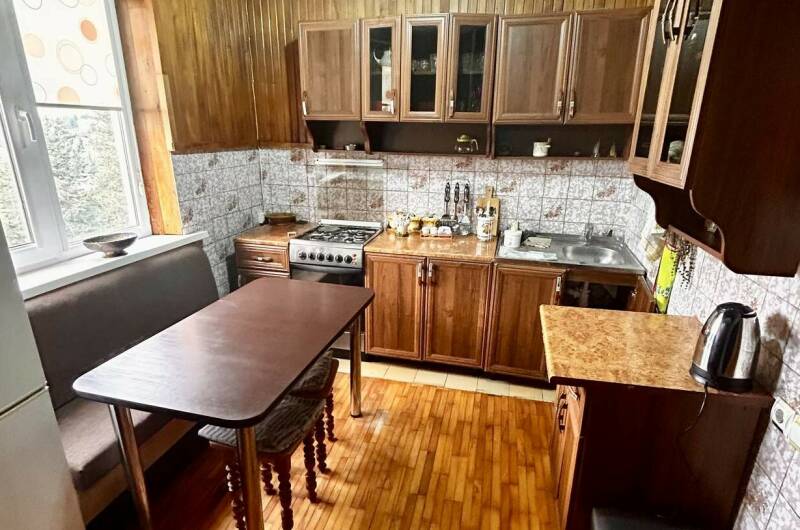 Изображение Изображение квартиры "Четырехкомнатная квартира на турбазе" #7 #7