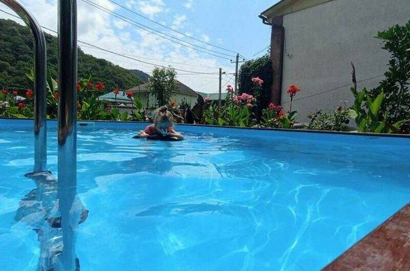 Изображение Изображение отеля / гостиницы "Гостевой дом «Людмила»" #11 #9