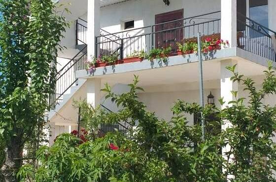 Изображение Изображение гостиницы "Гостевой дом «Эмиль»" #1 #1