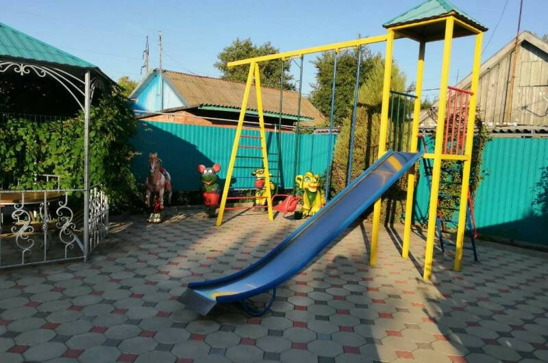 Изображение Изображение отеля / гостиницы "Частный дом по улице Морской" #10 #8