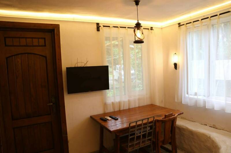 Изображение Изображение квартиры / апартамента "Отдельный дом в тихом месте недалеко от центра" #10 #8