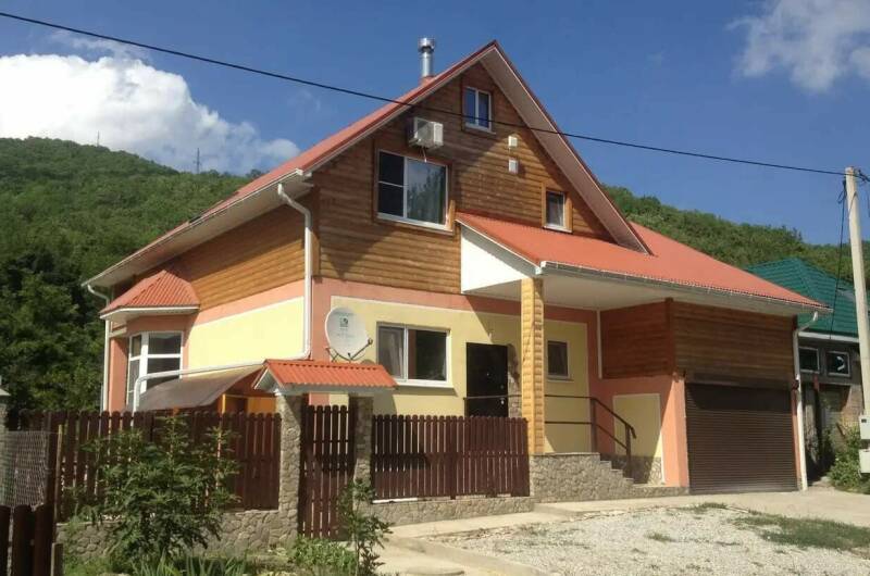 Изображение Изображение квартиры "Номер в «Домике у горы»" #1 #1