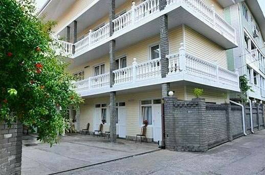 Изображение Изображение отеля / гостиницы "Гостевой дом «МаринАпарт»" #11 #9