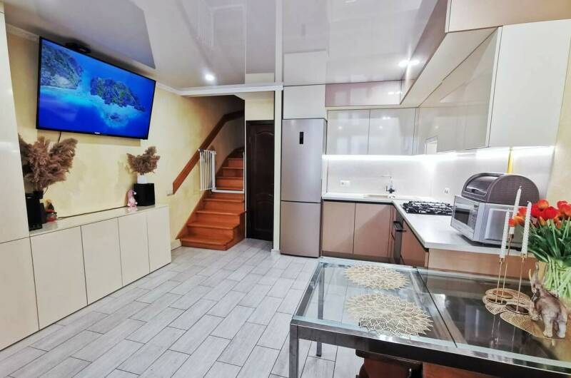 Изображение Изображение квартиры &quot;Таунхаус на Фонтанном&quot; #6 #6