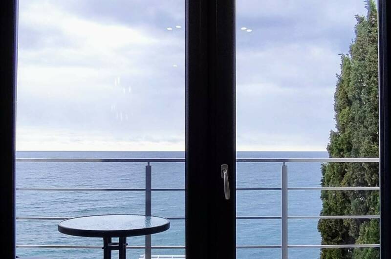 Изображение Изображение квартиры &quot;Студия на Массандровском пляже с видом на море&quot; #6 #6