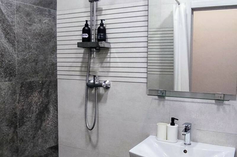 Изображение Изображение квартиры &quot;Студия на Массандровском пляже с видом на море&quot; #7 #7