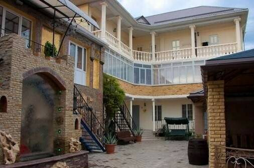 Изображение Изображение гостиницы &quot;Семейный гостевой дом «Три сына»&quot; #7 #7