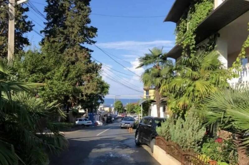 Изображение Изображение отеля / гостиницы "Гостевой дом «Кипарис»" #10 #8