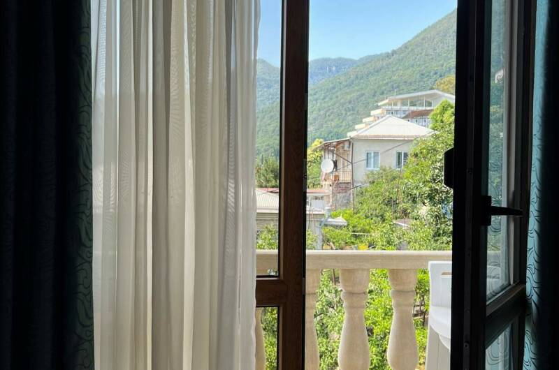 Изображение Изображение отеля / гостиницы "Гостевой дом «Рица»" #10 #8