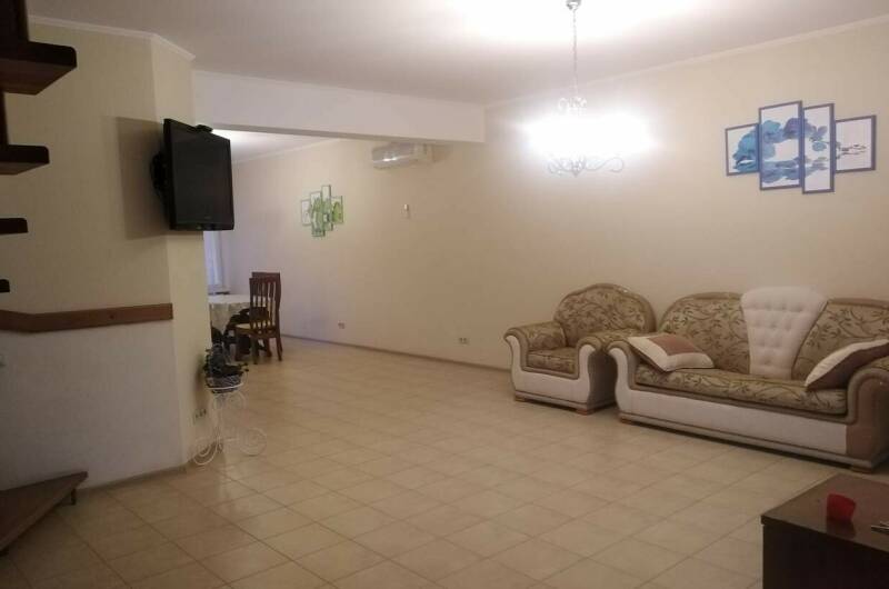 Изображение Изображение квартиры / апартамента "Таунхаус на Полевой" #10 #8