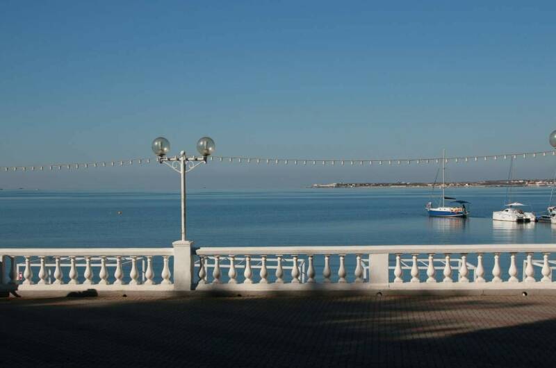 Изображение Изображение квартиры &quot;Номер у самого моря, в зеленом парке. Парковка&quot; #5 #5